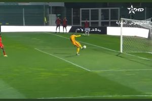 Video: Portero en Marruecos cometió polémico y 'ridículo' autogol