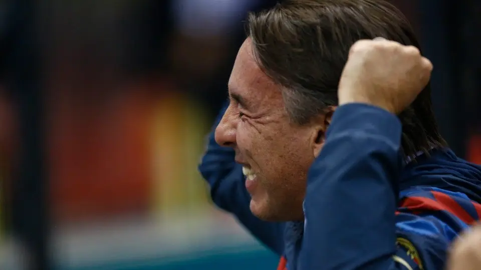 Emilio Azcárraga felicitó al equipo varonil y femenil del América por estar en Liguilla