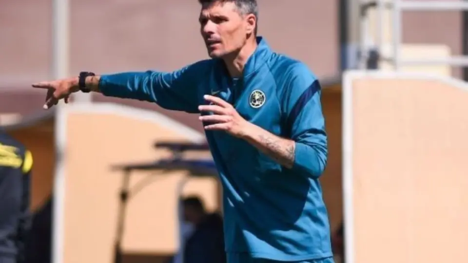 América: Tano Ortiz, candidato a quedarse como DT de las Águilas, afirmó Baños