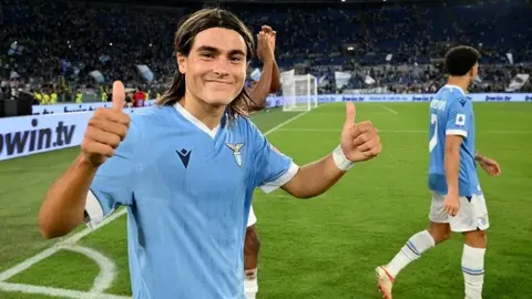 Argentina: Luka Romero, en la prelista de la Albiceleste para la Eliminatoria Sudamericana