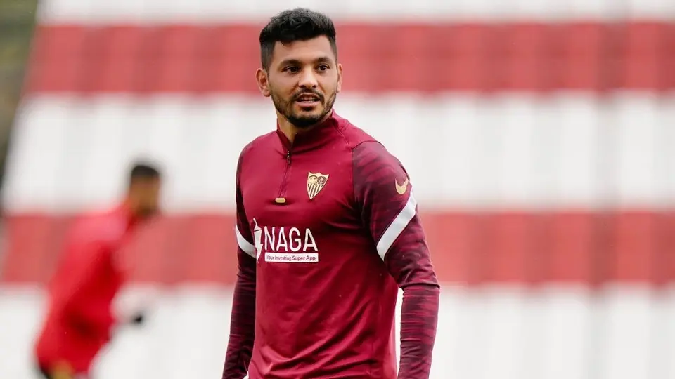 Tecatito Corona sobre el partido vs Real Madrid: 'Haré mi primer gol con el Sevilla'
