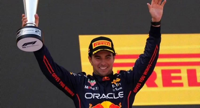 Checo Pérez: Elogiado por la prensa internacional tras el GP de España