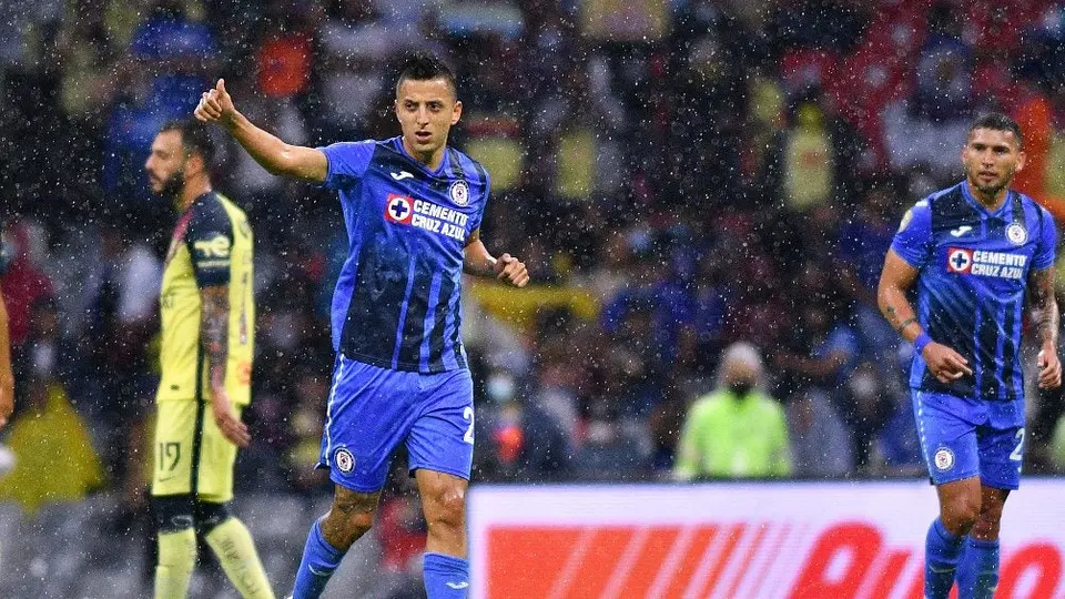 Chivas: Piojo Alvarado, oficialmente nuevo jugador del Rebaño