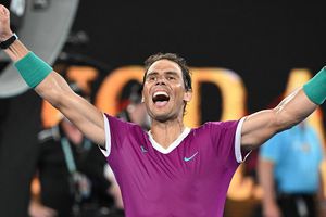 Nadal conquistó el Australian Open en épica Final contra Medvedev y rebasó a Djokovic y Federer