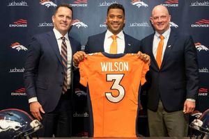 Broncos: Russell Wilson con el objetivo de conseguir tres o cuatro Super Bowls