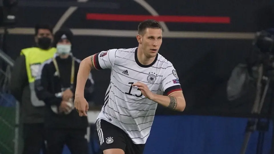 Adiós al "Gigante": Niklas Süle anuncia su retiro a los 30 años tras dura serie de lesiones