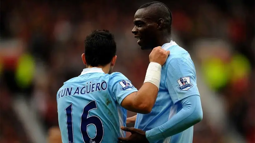 Mario Balotelli: Dedicó festejo de gol al retirado Sergio Agüero ¿Qué le respondió el Kun?