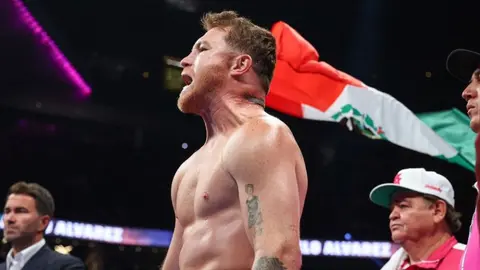 Canelo Álvarez: Óscar De la Hoya le ofreció al tapatío volver a ser su promotor