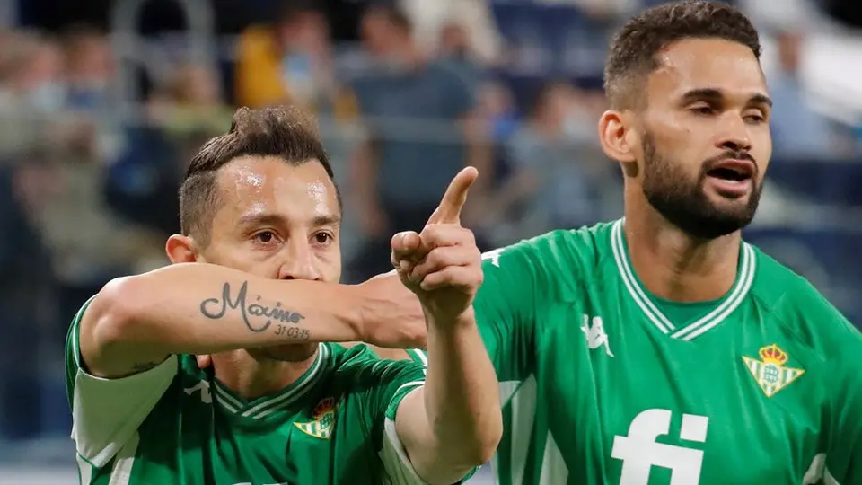 Guardado firmó golazo en juego contra Zenit en Ida de 16vos de Final de Europa League