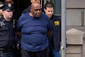 Nueva York: Policía detuvo a presunto responsable de balacera en el Metro