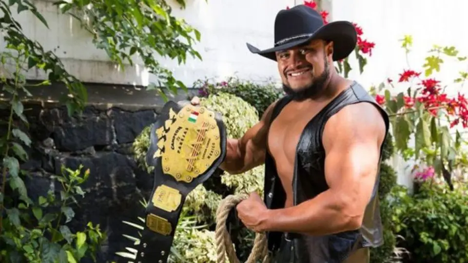 Texano Jr., con el objetivo de levantar a The Beast Mode y quedarse con 500 mil pesos