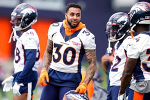 NFL: Denver Broncos alcanzan acuerdo de venta por una cifra récord