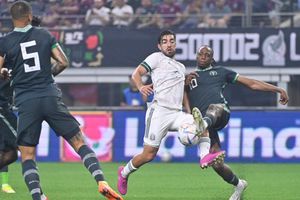 Martinoli sobre Pizarro: 'Démosle otra oportunidad a ver si algún día toca la flauta'