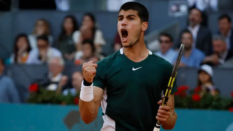 Masters 1000 de Madrid: Carlos Alcaraz venció a Novak Djokovic y avanzó a la Final