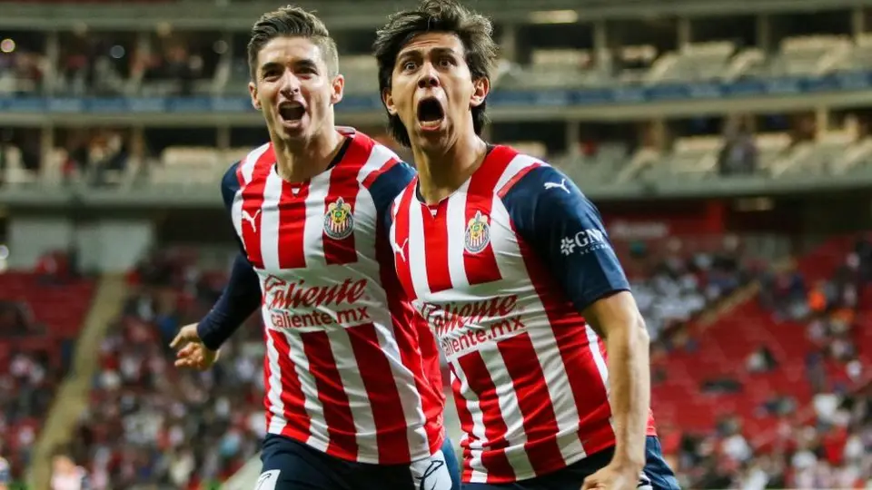Chivas: Regresó a la senda de la victoria con JJ Macías como protagonista