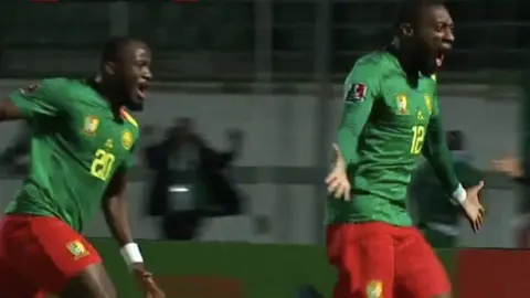 Qatar 2022: Camerún venció a Argelia con final dramático para volver a un Mundial