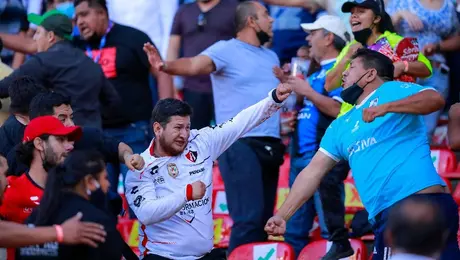 ¿Hubo muertos en el 5M que marcó al futbol mexicano? 'Tragedia en el Estadio Corregidora' plantea un escenario diferente