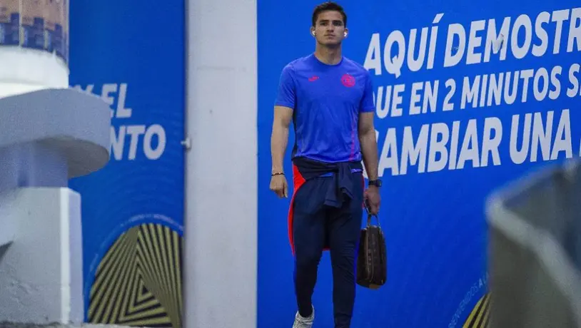 Sebastián Jurado: Presumió tenis al estilo Dragon Ball