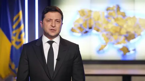 Zelensky rechazó oferta de evacuación de EU: 'Necesito municiones, no un paseo'