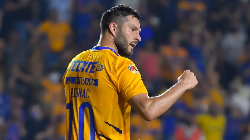 André-Pierre Gignac portó lujosos sneakers en la pretemporada de Tigres