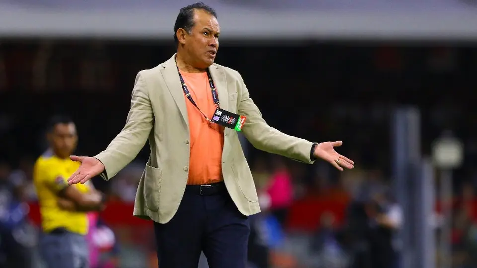 Reynoso tras la eliminación de Cruz Azul: ‘Tenemos que pagarle esta deuda a la afición’