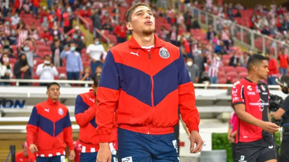 Chivas: Luis Olivas no sufre rotura de ligamentos, aunque estará de baja casi un mes
