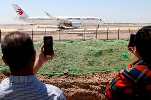 Boeing 737 de China Eastern se estrelló con 132 pasajeros a bordo