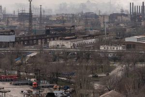 Ucrania: Rechazó el ultimátum de Rusia pare entregar la ciudad portuaria de Mariupol