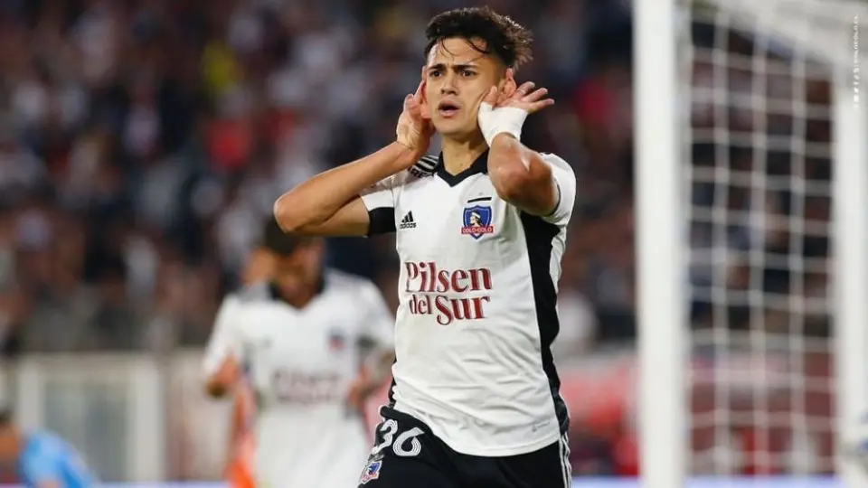 América: Pablo Solari se negó a disputar un partido con Colo Colo tras rechazar oferta de las Águilas