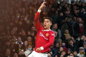 Cristiano Ronaldo inauguró gimnasios en Portugal: 'CR7 Fitness by crunch'