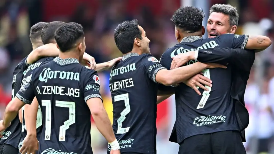 América: Richard Sánchez desea que Fernando Ortiz se mantenga como su técnico