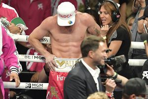 Canelo Álvarez: Dejó de ser el mejor boxeador mexicano según The Ring Magazine