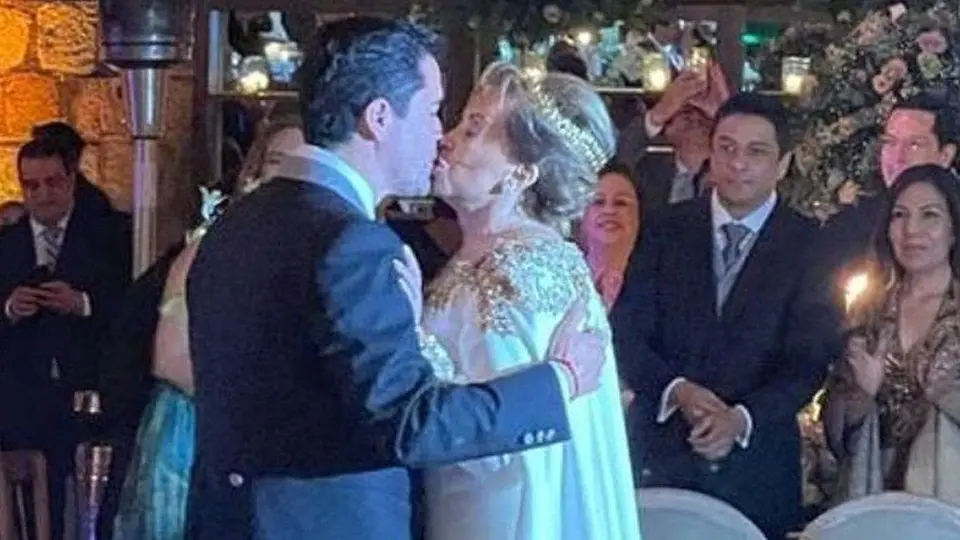Video: Difunden el baile de la boda entre Elba Esther Gordillo y Luis Antonio Lagunes