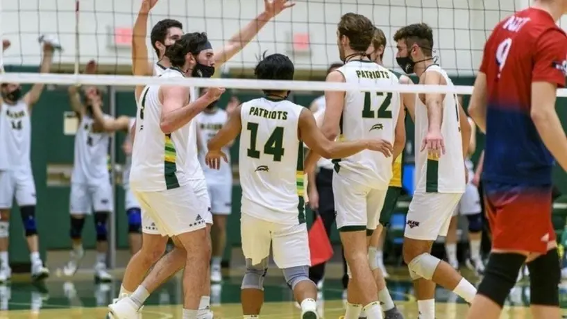 Video: Jugador de voleibol realizó espectacular jugada de escorpión a lo René Higuita