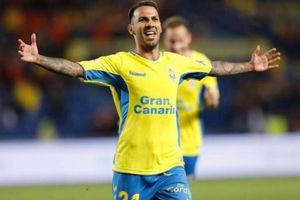 Jugador de Las Palmas le prestó su lujoso  Lamborghini a un amigo y éste lo destrozó