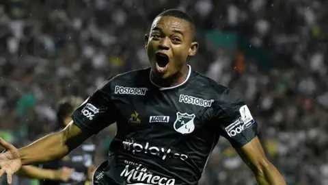 Santos: Harold Preciado, elegido como remplazo de Juan Otero en el ataque
