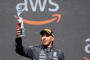 Lewis Hamilton tras podio en Montreal: "Es bonito sentirse peleando contra ellos otra vez"