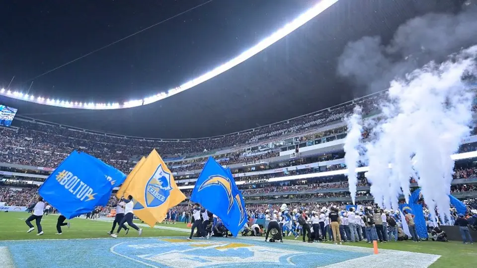 Arturo Olivé, director NFL en México: 'No hay estadios grandes en México'