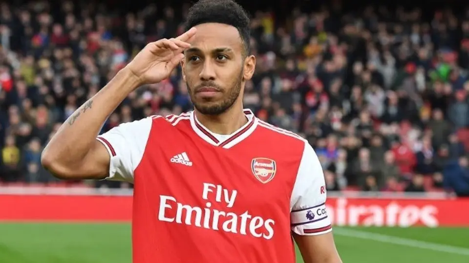 Barcelona: Aubameyang entrenó con los blaugranas a la espera de oficializar su fichaje