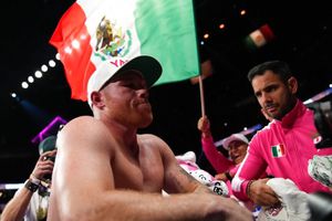 Canelo Álvarez: En el Top 5 de deportistas mejor pagados en el mundo