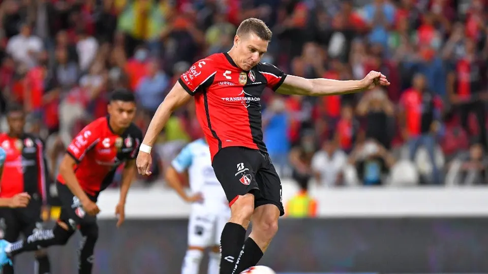 Atlas: Julio Furch reveló que no es reconocido en la calle pese a gol del título
