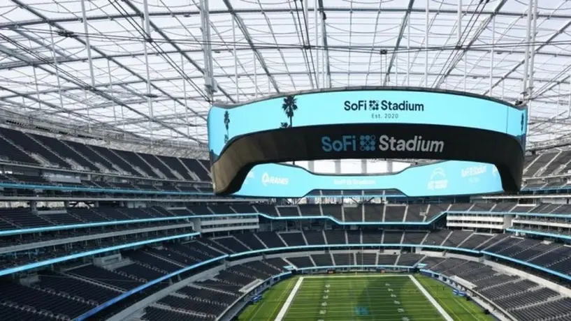 Fan de los 49ers fue golpeado en SoFi Stadium y está en coma