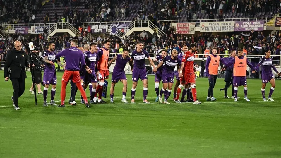 Serie A: Fiorentina derrotó a la Roma y se metió en puestos de copas europeas