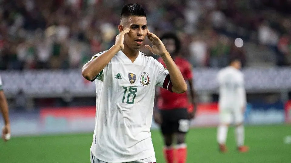 Efraín Álvarez sobre Mundial de Qatar 2022: "Lucho por estar en esa lista"