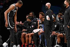 NBA: Kevin Durant estará fuera de cuatro a seis semanas por esguince