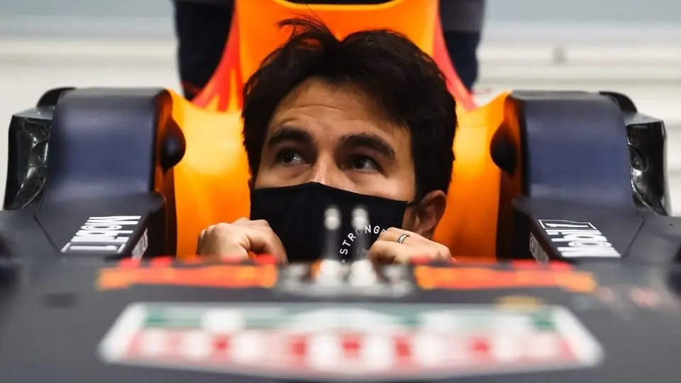 Checo Pérez: Probará el nuevo monoplaza de Red Bull el jueves y viernes en Barcelona