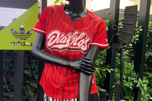 LMB: Diablos Rojos del México presentó su nuevo jersey edición especial