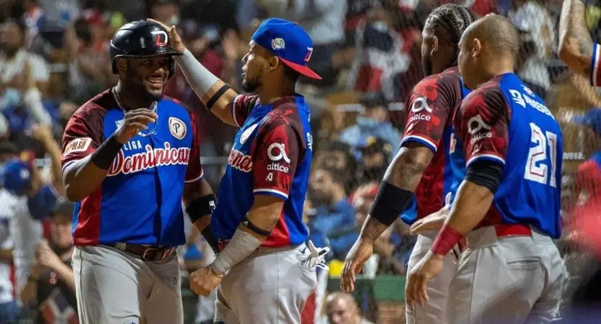 México debutó con el pie izquierdo en la Serie del Caribe tras perder ante República Dominicana