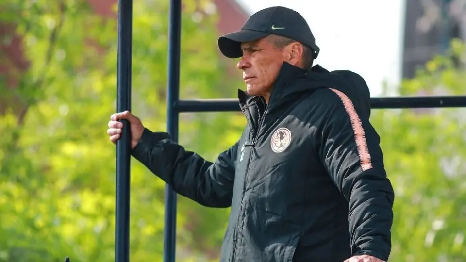 Tena elogió a Bruno Valdez: 'Tiene la personalidad que nos gusta en el América'