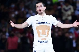 Alan Mozo: Analista deportivo le sugirió al jugador de Pumas 'comprar boletos para Bad Bunny'